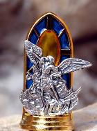 Statuette vitrail <br>Saint Michel