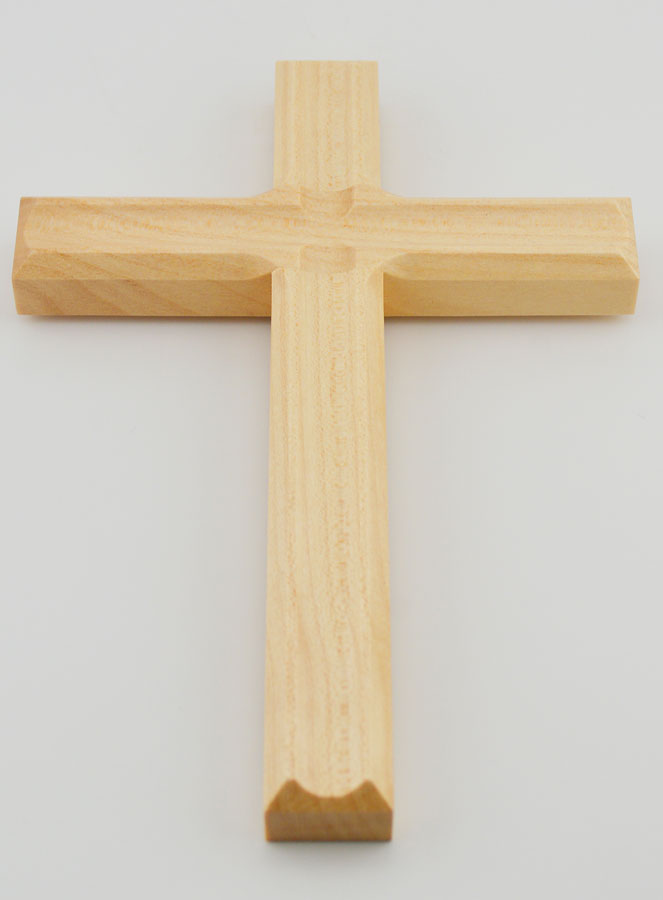 Croix en Bois Blanc Artisanale et Sculptée - 17 cm (pic 2)