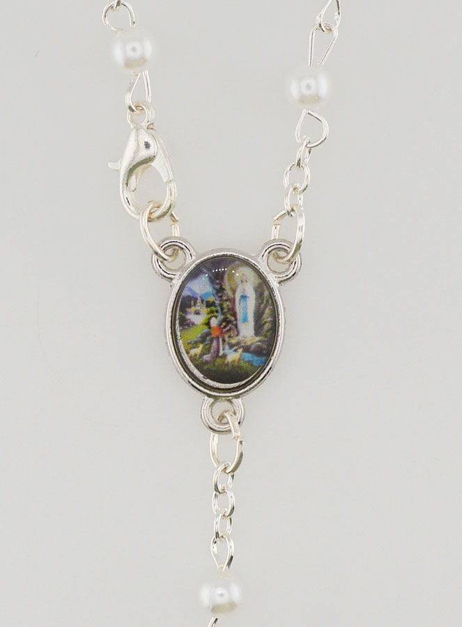 Chapelet de Lourdes en Perles de Nacre Blanche avec Fermoir (pic 4)