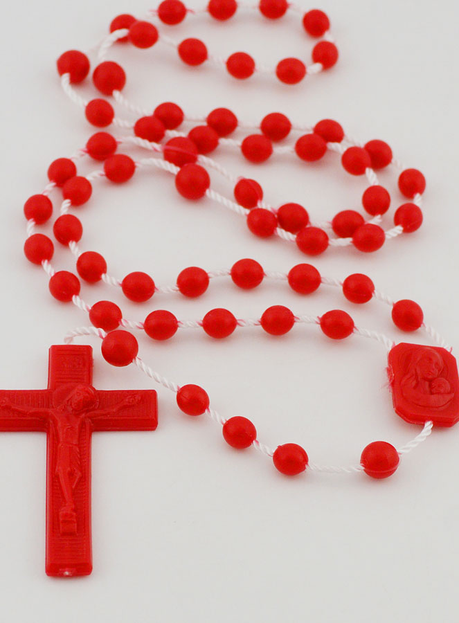 Chapelet Plastique Rouge (pic 2)