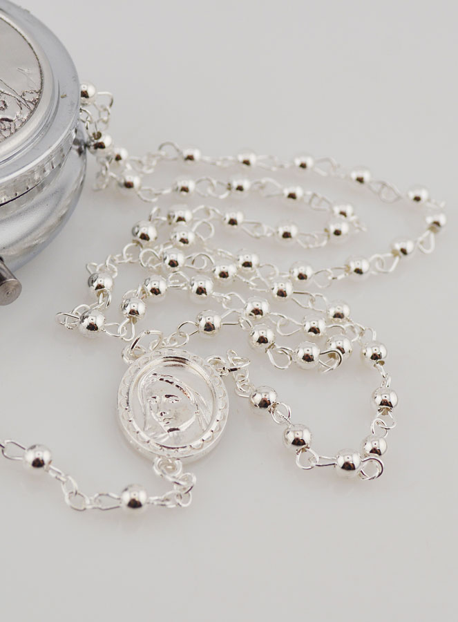 Chapelet en Argent et sa Boite Cadeau (pic 4)