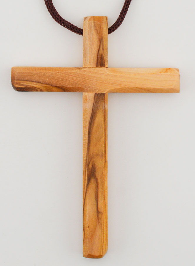 Croix d'Aube de Première Communion en Bois d'Olivier (pic 1)