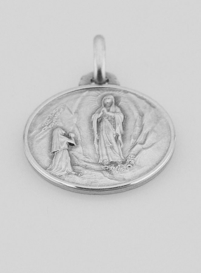 Médaille de Baptême Notre Dame de Lourdes en Argent Massif (pic 2)
