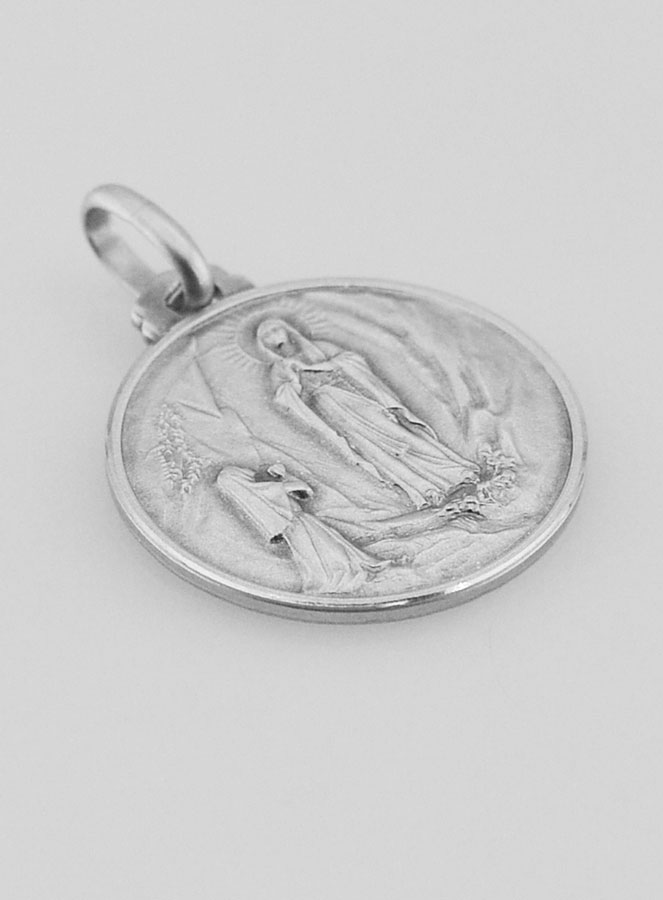 Médaille de Baptême Notre Dame de Lourdes en Argent Massif (pic 3)