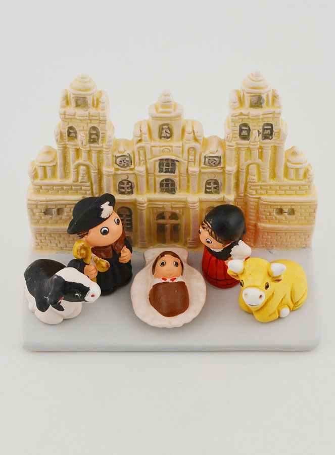 Crèche de Noël du Monde - Saint Jacques de Compostelle (pic 2)