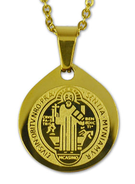 Médaille de Saint Benoît Dorée + Chaîne (pic 2)