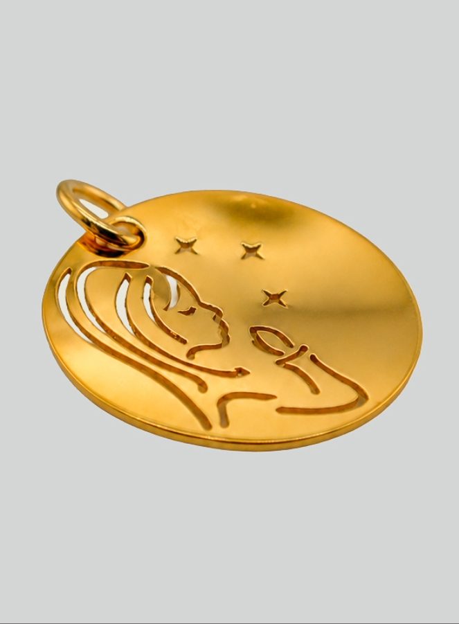 Médaille de Baptême Vierge en Prière aux étoiles en Or (pic 4)
