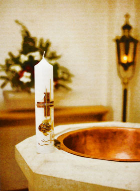 Image de Baptême - Cierge et Baptistère (pic 1)