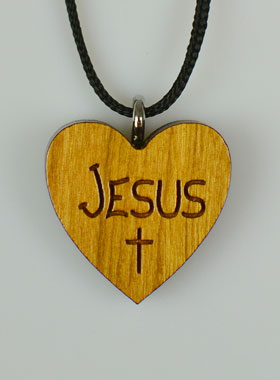 Pendentif Coeur Jésus en Bois (pic 1)