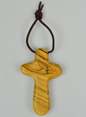 Pendentif Croix d'Aube en Bois d'Olivier (pic 1)