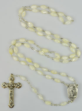 Chapelet avec Eau de Lourdes - Nacre (pic 1)
