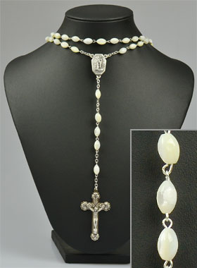 Chapelet avec Eau de Lourdes - Nacre (pic 3)