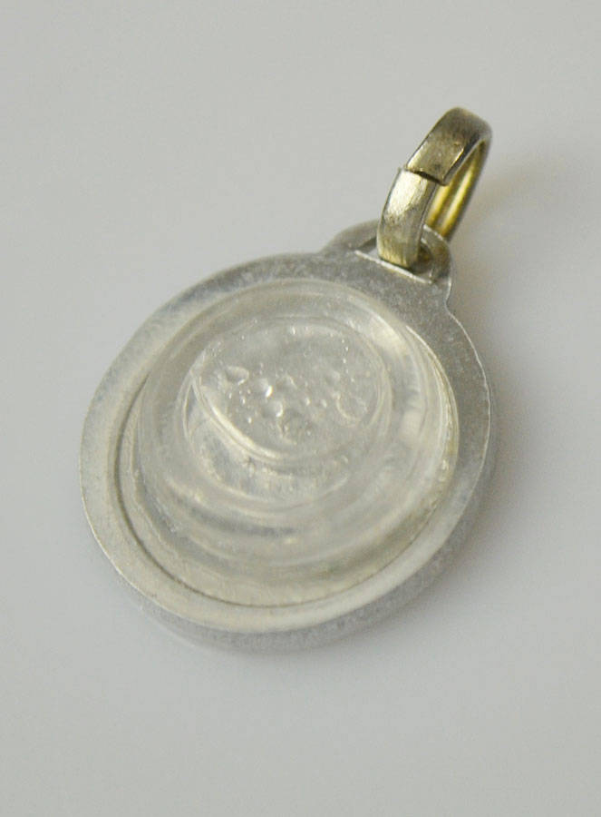 Médaille Orange & Eau de Lourdes (pic 4)