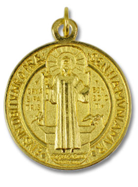 Médaille de Saint Benoit Doré - 18mm (pic 2)