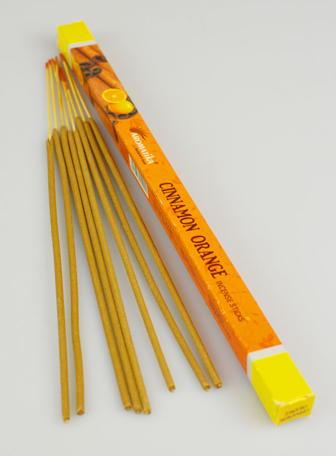 Encens Aromatika - Cannelle & Orange - 8 Bâtonnets (pic 2)