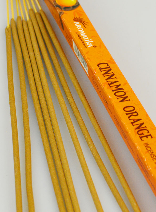 Encens Aromatika - Cannelle & Orange - 8 Bâtonnets (pic 4)