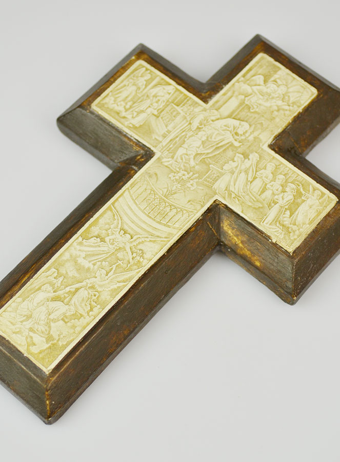 Croix de Communion en Plâtre (pic 3)