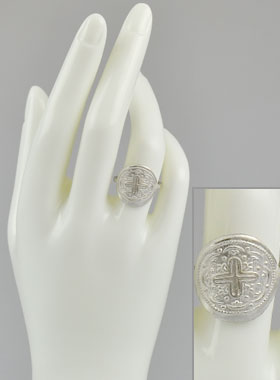Bague Croix du Christ Sculptée - Argent Massif - Taille 54 (pic 1)