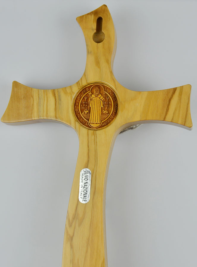Crucifix de Saint Benoît en Bois d'Olivier - 27cm (pic 4)