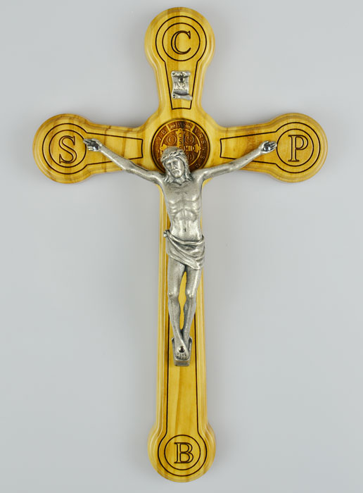 Croix de Saint Benoît en Bois d'Olivier - 20x12cm (pic 2)