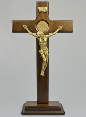 Grand Crucifix de Saint Benoît sur Socle - 50cm (pic 1)