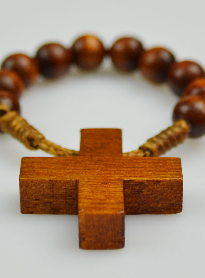 Dizainier Religieux en Bois Foncé (pic 4)