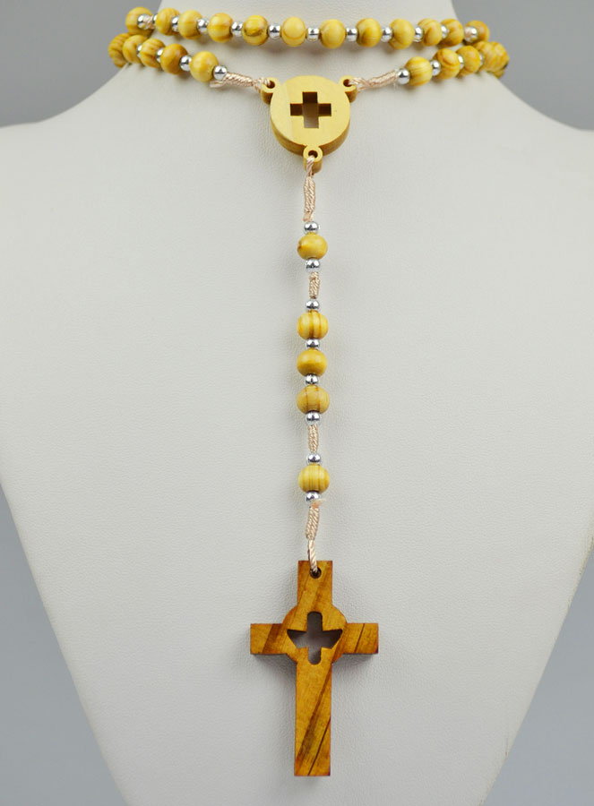 Chapelet en Bois d'Olivier - Croix et Médaille Ajourée (pic 2)