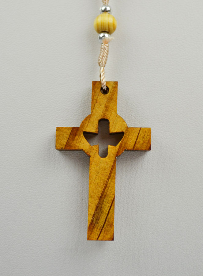 Chapelet en Bois d'Olivier - Croix et Médaille Ajourée (pic 4)