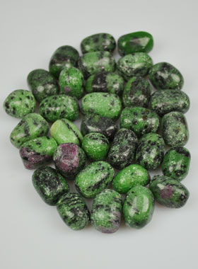 Pierre Roulée Rubis Zoïsite AA (pic 1)