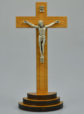 Crucifix en Bois et Christ Argenté - 12 cm (pic 1)