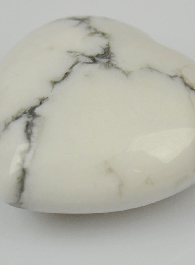Pierre Coeur en Howlite - 30mm (pic 4)