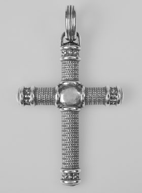 Pendentif Croix Tribale Sculptée en Argent Massif (pic 1)