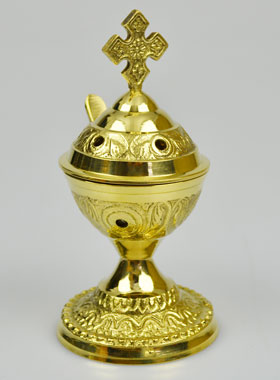 Brûle-Encens en Laiton Ciselé avec Croix - 13cm (pic 1)