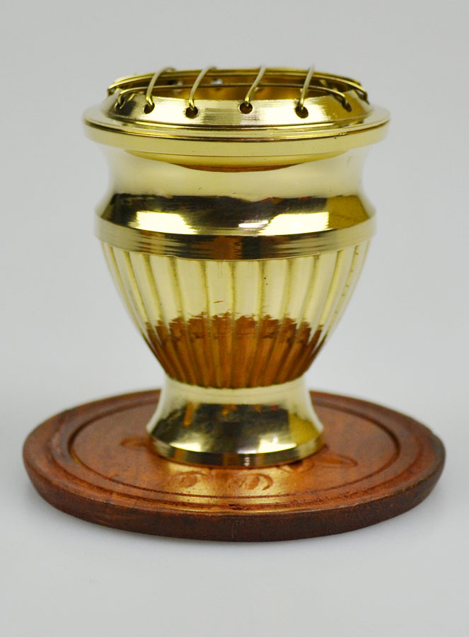 Brûle-Encens d'Église en Laiton Doré sur Socle Bois - 7cm (pic 2)