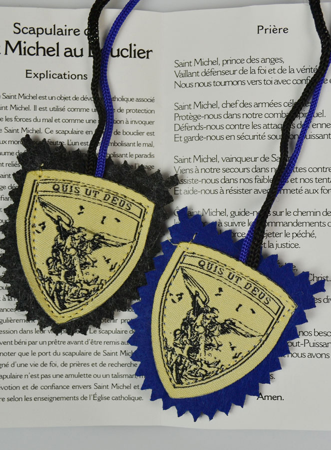 Scapulaire Saint Michel au Bouclier en Tissu - 5 cm (pic 4)