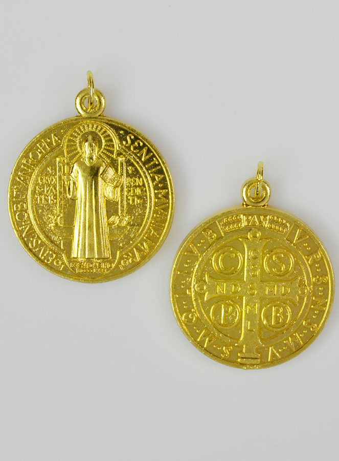 Médaille de Saint Benoit Doré - 30 mm (pic 2)