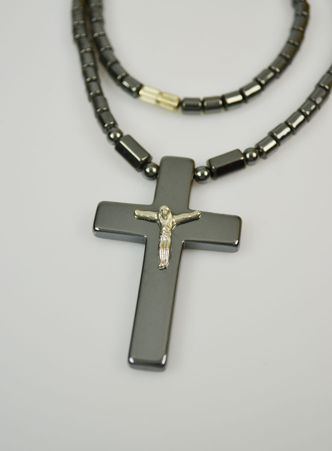 Collier Religieux avec Croix en Hématite - 45cm (pic 3)