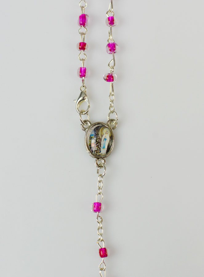 Chapelet Enfant en Perles de Cristal Rose Foncé (pic 3)