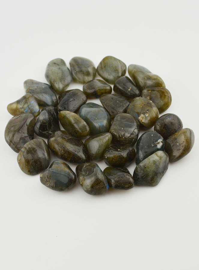 Pierre Naturelle roulée de Labradorite - 2cm (pic 2)