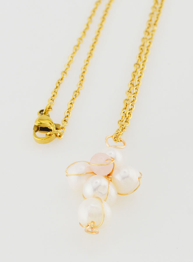 Collier Religieux Croix de Nacre & Quartz Rose (pic 3)