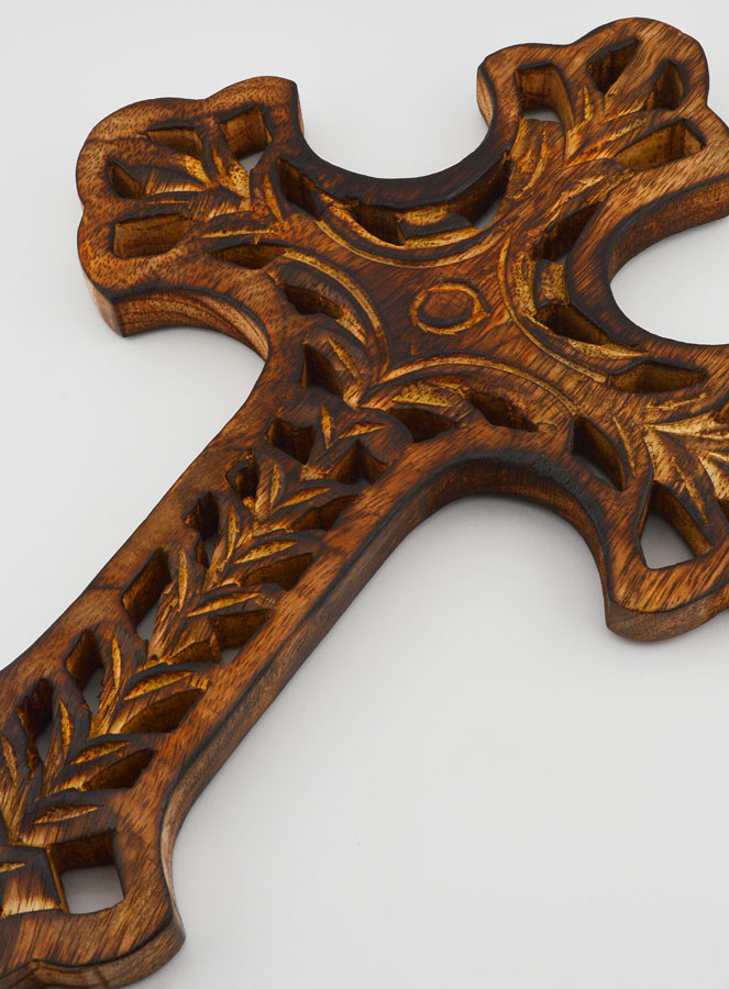 Crucifix en Bois Scultpé - 30cm (pic 4)