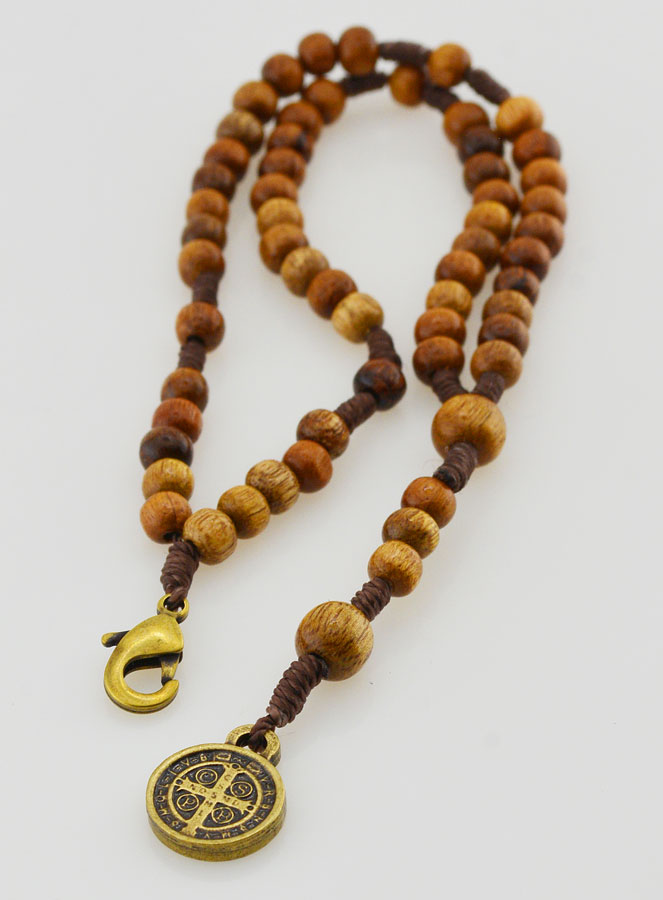 Bracelet Chapelet en Bois - Médaille de Saint Benoît (pic 2)