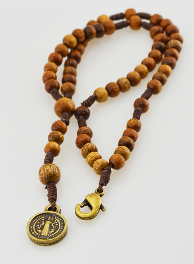 Bracelet Chapelet en Bois - Médaille de Saint Benoît (pic 3)