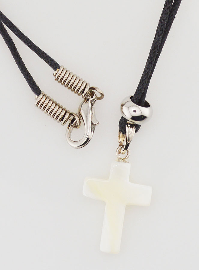 Collier Religieux Croix en Nacre - 20mm (pic 3)