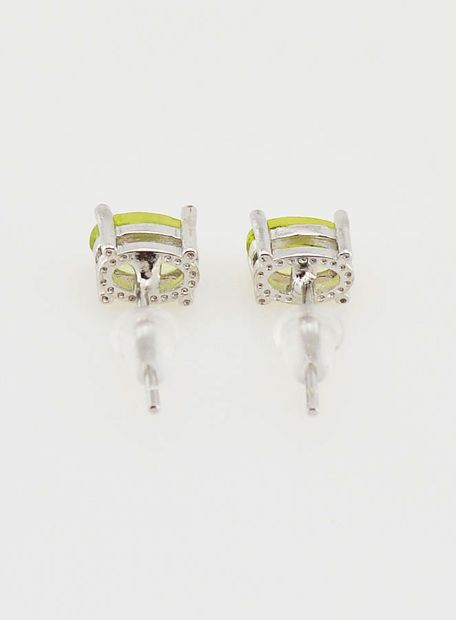 Boucles d'Oreilles Solitaire - Péridot AA (pic 4)