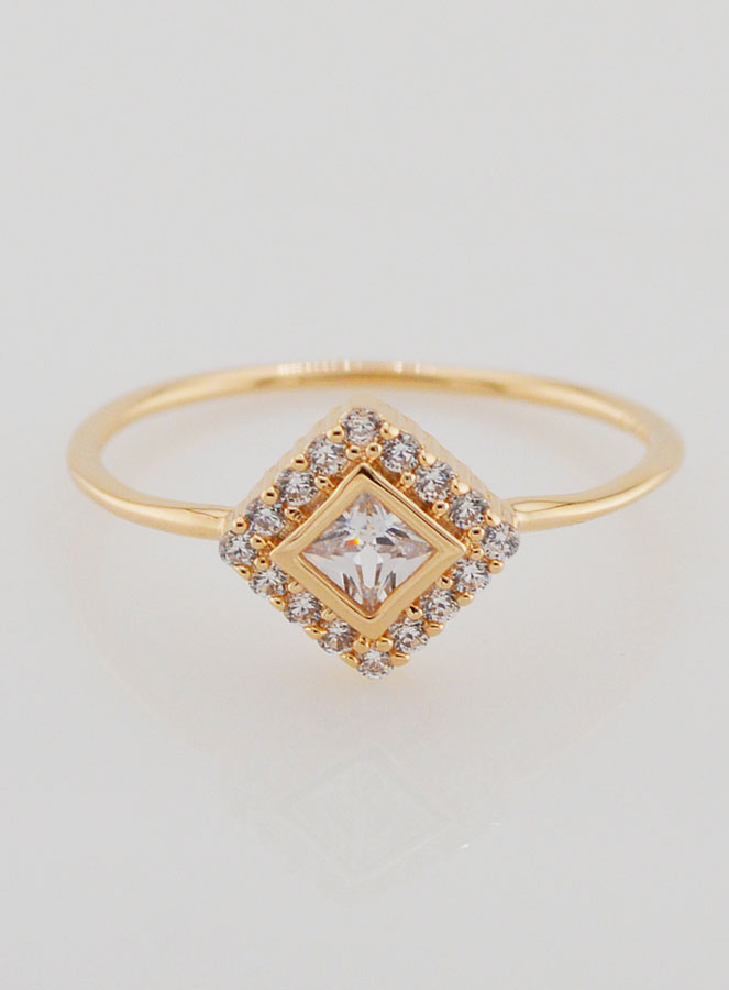 Bague Solitaire Losange Plaqué Or et Zircons - T56 (pic 1)