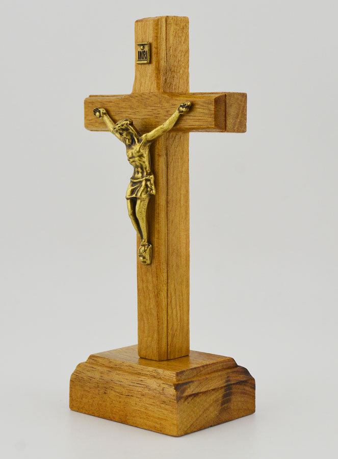 Crucifix en Bois Sur Socle - 10cm (pic 2)