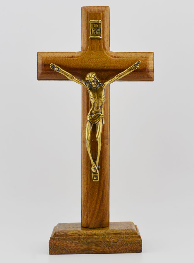 Crucifix en Bois Avec Socle Amovible - 17cm (pic 1)