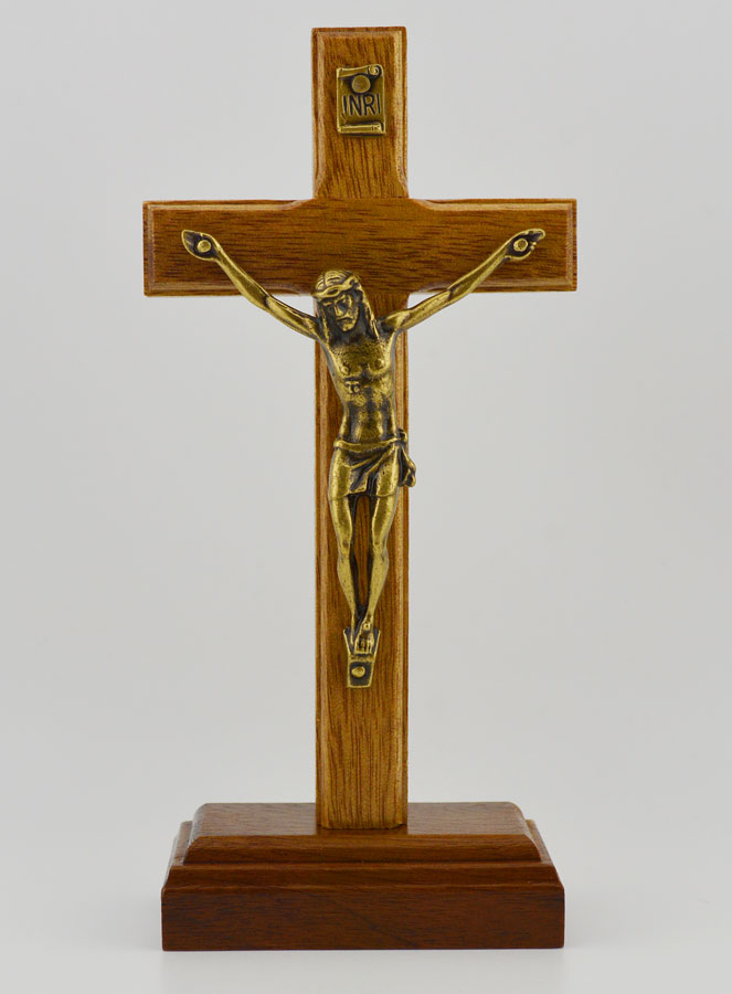 Crucifix en Bois Sur Socle Amovible - 14cm (pic 1)