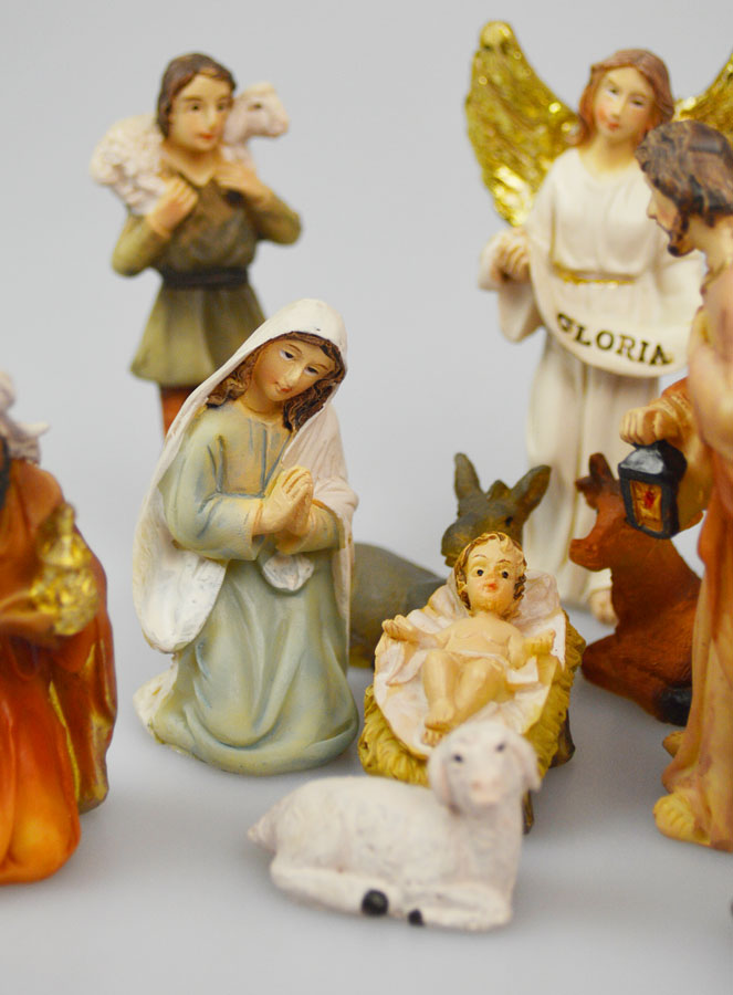 Crèche de Noël 11 Santons de 7cm (pic 4)